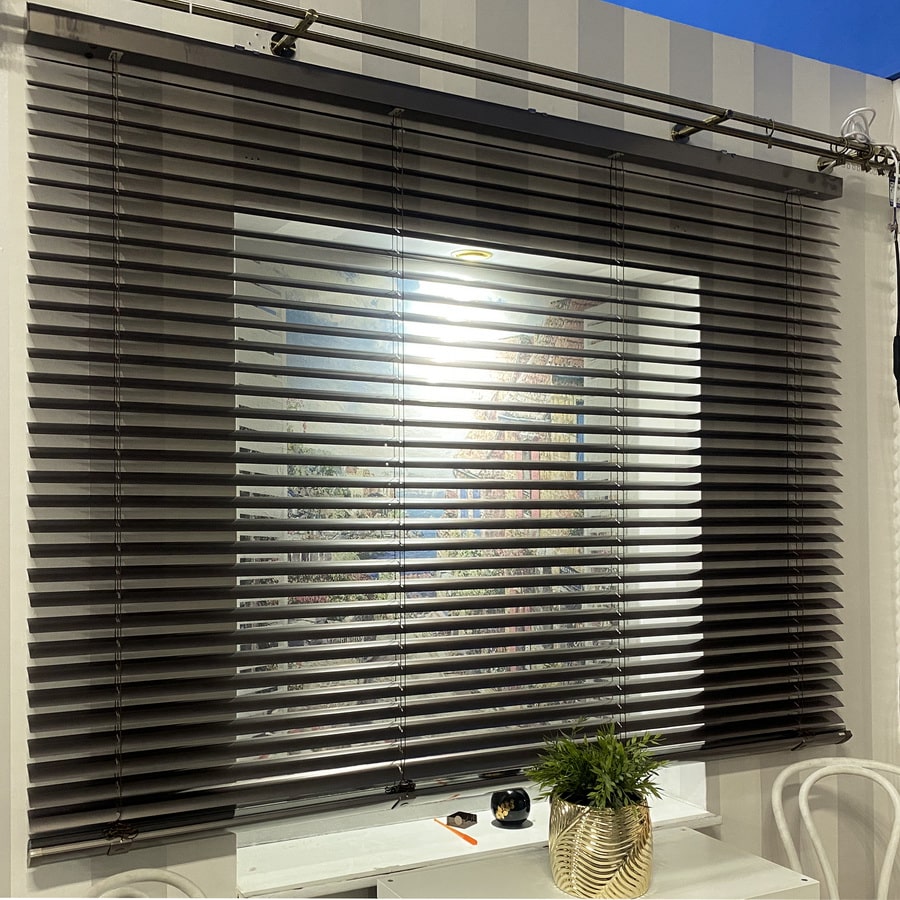 Żaluzje aluminiowe 50 mm wewnętrzne na wymiar